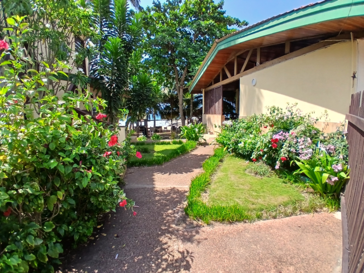 Espace entre chambres et restauration